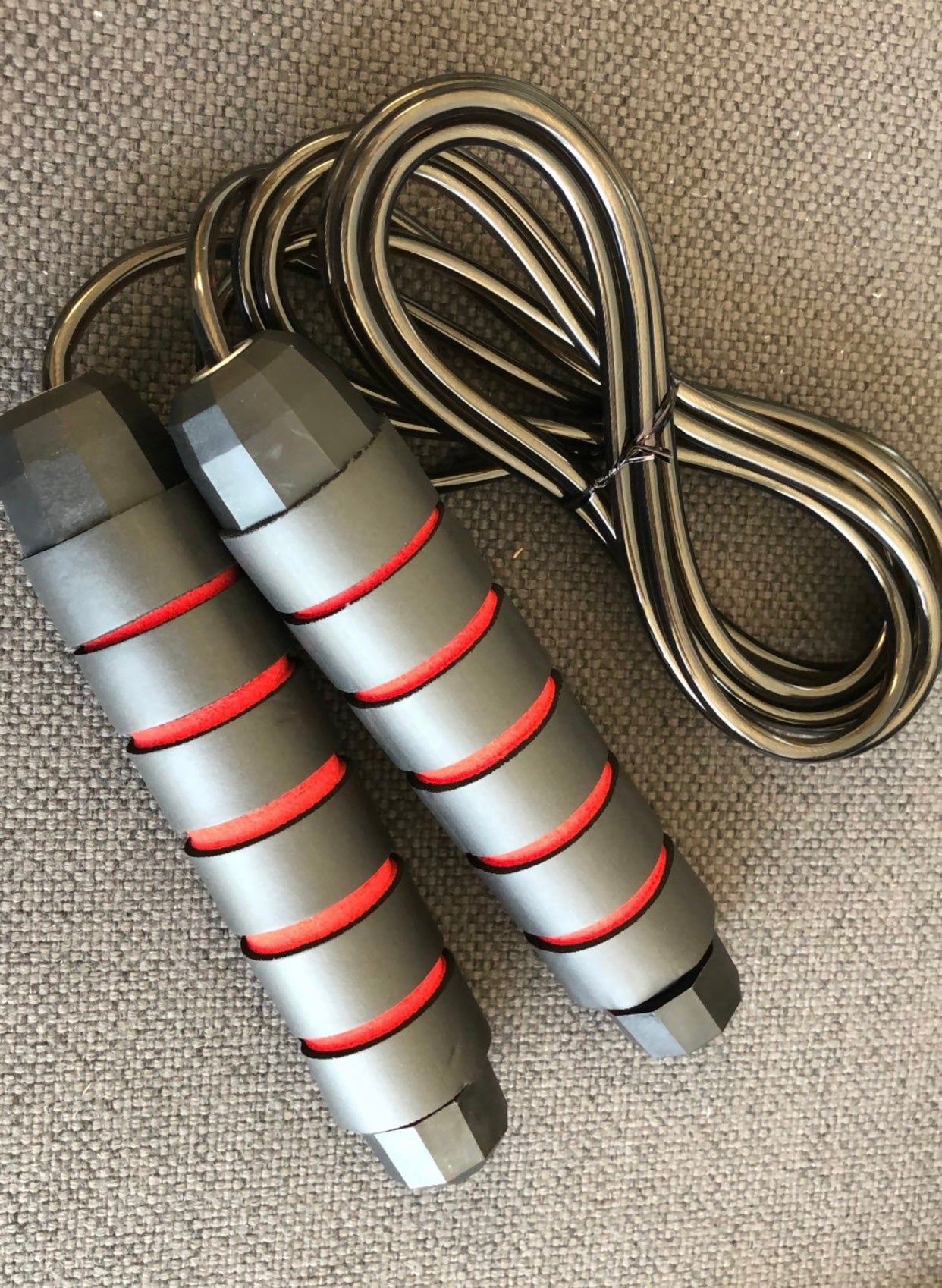 Jump Rope,Jump Ropes for Fitness for Women Men ,Speed Jumping Rope for Workout with Ball Bearings,Adjustable Skipping Rope for Exercise&Slim Body at Home School Gym